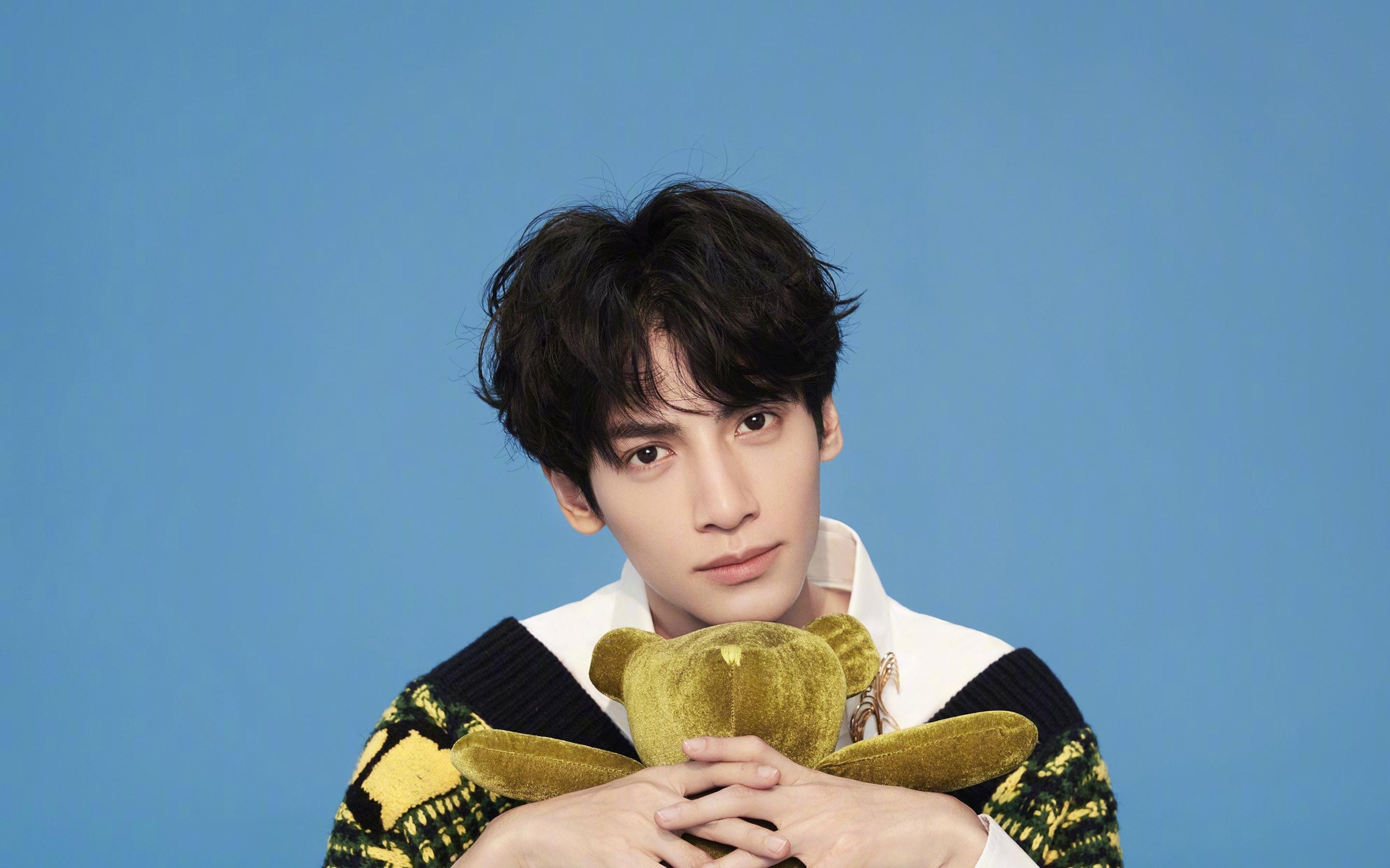 法国队在欧预赛中获得一场艰难的胜利，法国欧预赛成绩