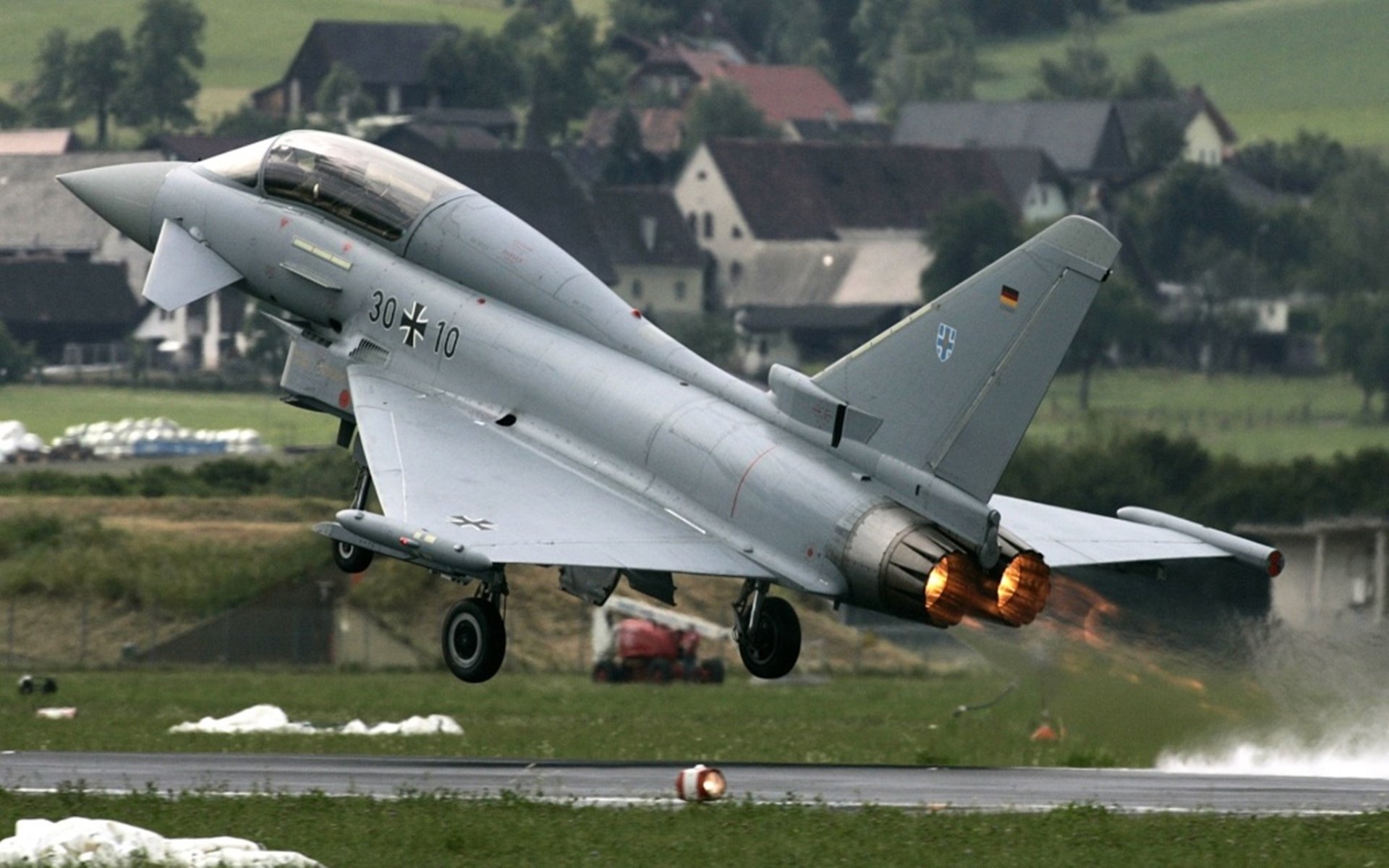 蛙泳强手助荷兰闯进决赛,蛙泳冠军慢动作视频