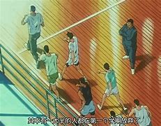 "比赛策略：球队教练的考验"